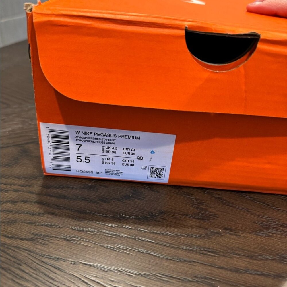 Women’s Nike Pegasus Premium - Picture 6 of 6